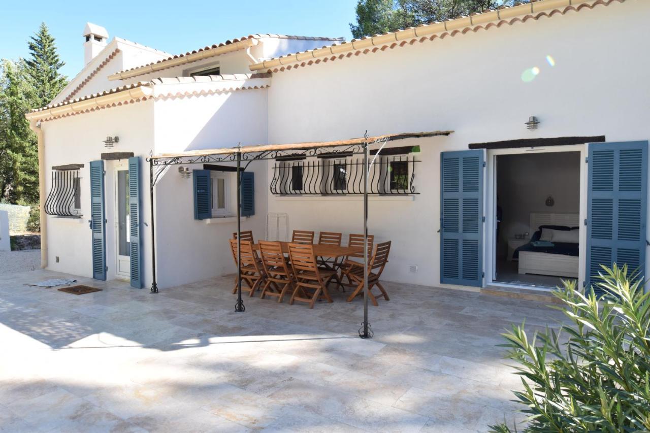 La Bastide Blanche Magnifique Villa 5 Etoiles 5 Chambres Et Piscine Privee Sur 6500 M Var Lorgues Ngoại thất bức ảnh